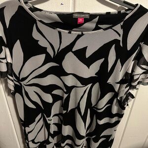 Vince Camuto Black and White Leaf Pattern Top